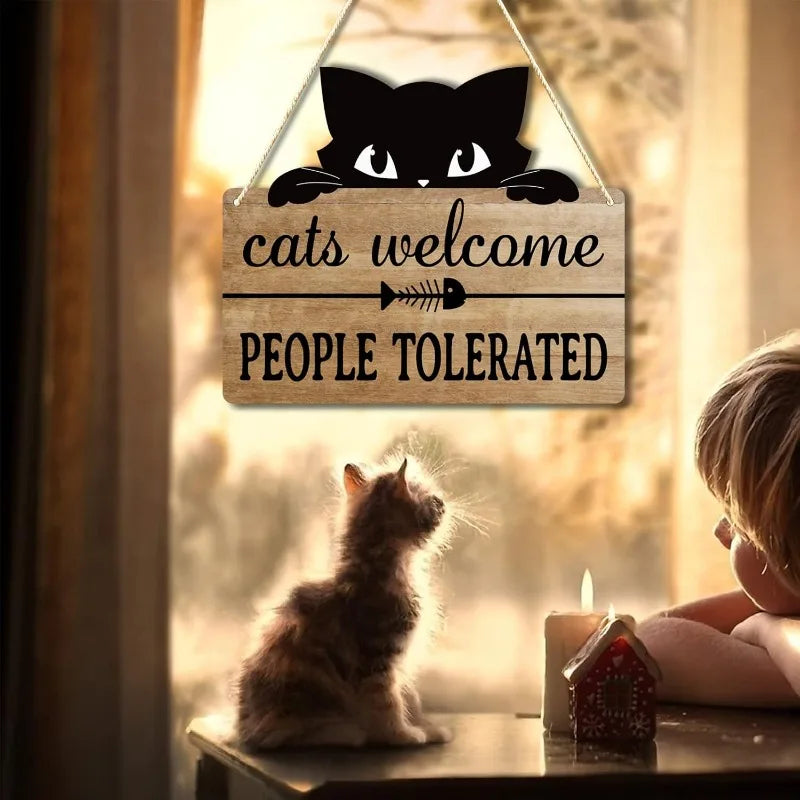 😂 Placa Rústica "Gatos Bem-Vindos, Pessoas Toleradas" – Humor Felino para Casa e Escritório!