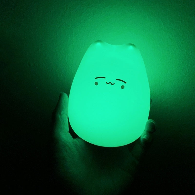😻 Luminária Noturna Gato Mini: Toque Mágico, 7 Cores e Proteção Ocular – Presente Perfeito para Crianças!