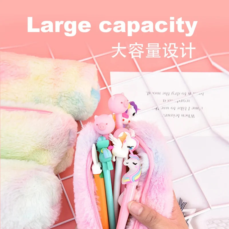 💖 Estojo de Pelúcia Kawaii Grande Capacidade: Bolsa Fofa para Lápis e Material Escolar!
