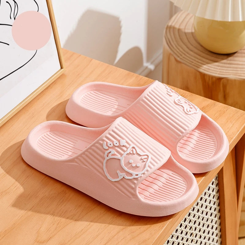 ☁️ Chinelos Nuvem Gatinho Fofo: Sola Macia, Antiderrapante – Conforto para Banheiro e Casa