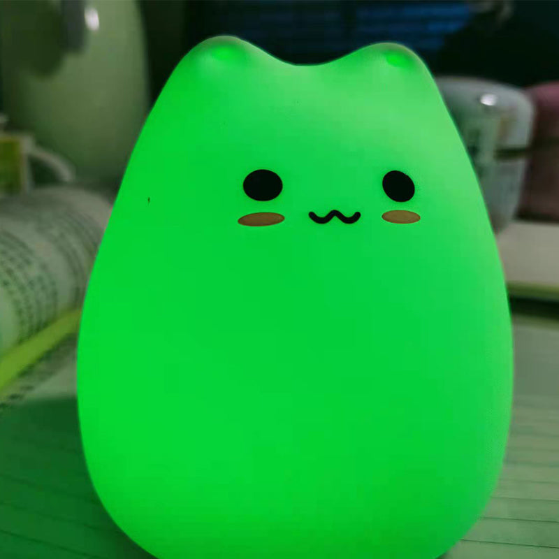 😻 Luminária Noturna Gato Mini: Toque Mágico, 7 Cores e Proteção Ocular – Presente Perfeito para Crianças!