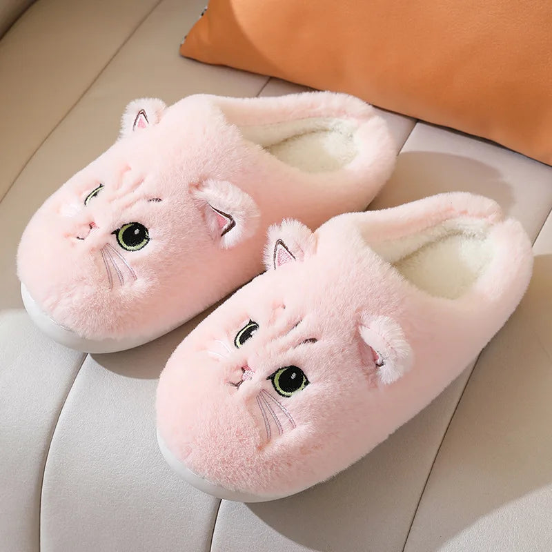 🐾 Pantufas Gato Cartoon Quentinhos: Pelúcia Antiderrapante – Conforto para os pes!