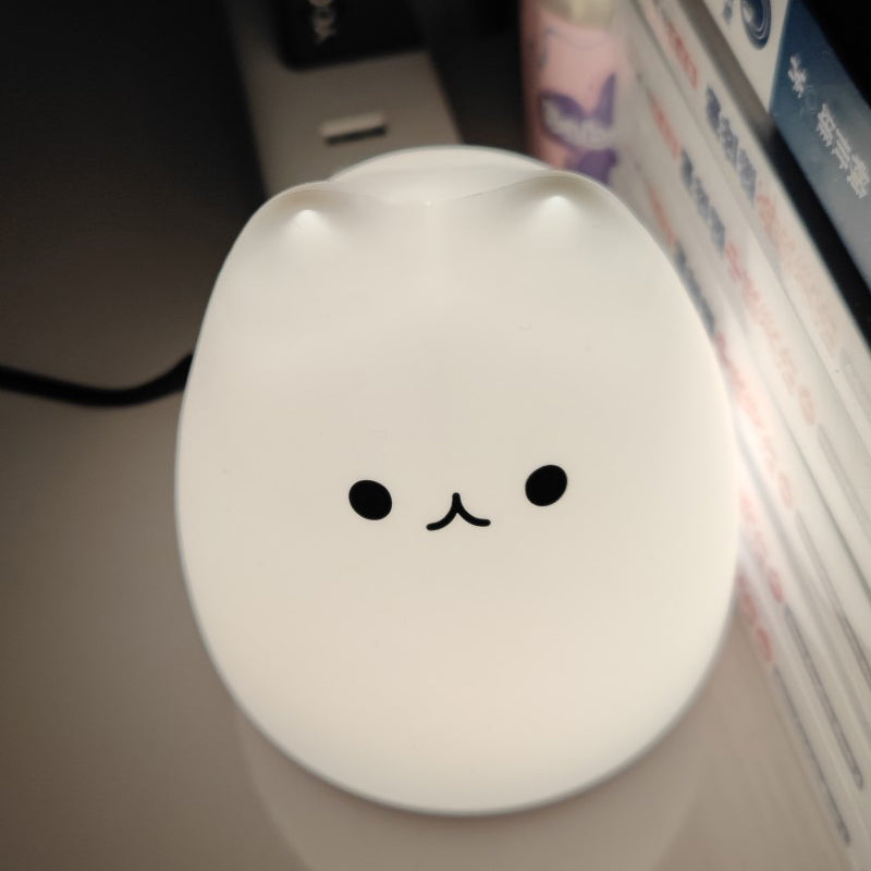 😻 Luminária Noturna Gato Mini: Toque Mágico, 7 Cores e Proteção Ocular – Presente Perfeito para Crianças!