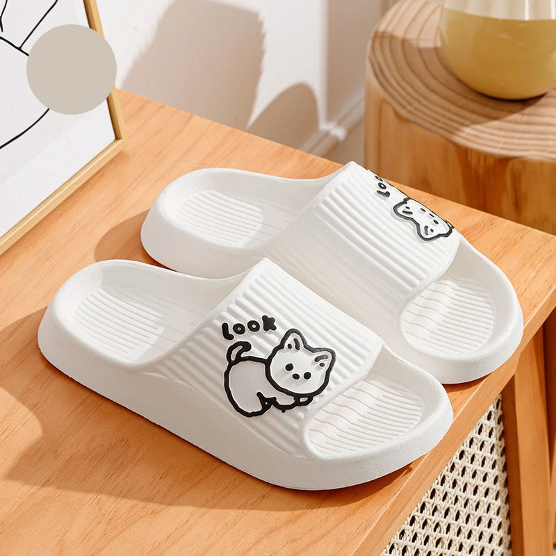 ☁️ Chinelos Nuvem Gatinho Fofo: Sola Macia, Antiderrapante – Conforto para Banheiro e Casa
