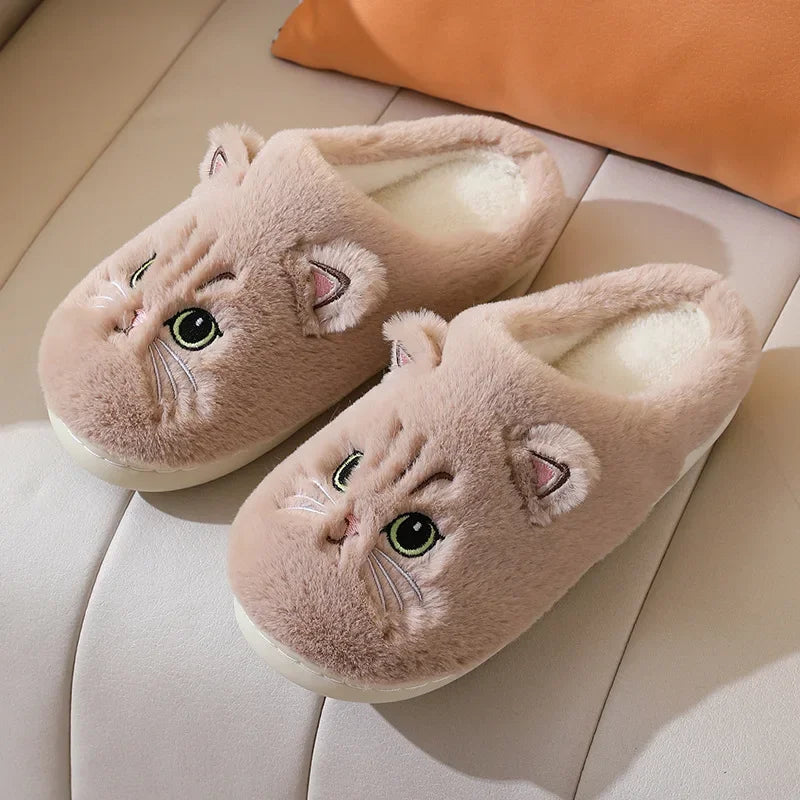 🐾 Pantufas Gato Cartoon Quentinhos: Pelúcia Antiderrapante – Conforto para os pes!