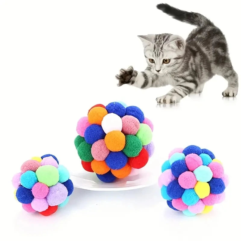 🧶 Kit Bolinhas de Pelúcia Coloridas: Elásticas, com Sino – Auto-Entretenimento para Gatos (1 ou 3 Peças)!